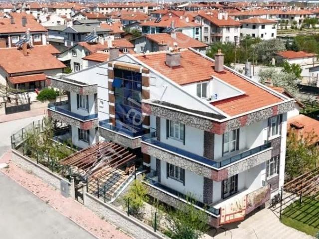 Karatay, Konya içerisinde satılık Villa