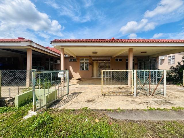 Terraced House for sale in Kuantan