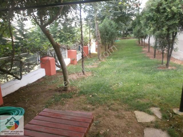 Ataşehir, İstanbul içerisinde kiralık mülk