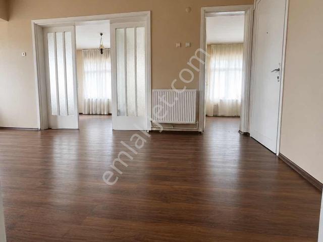 Bergama, İzmir içerisinde kiralık mülk
