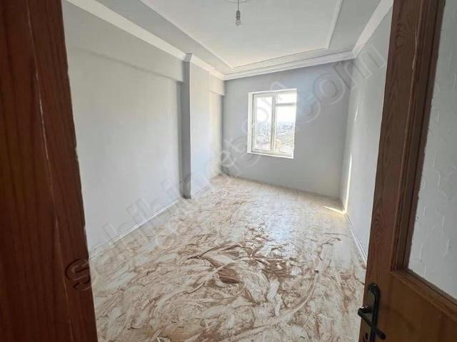 Yeniköy, Döşemealtı içerisinde kiralık mülk