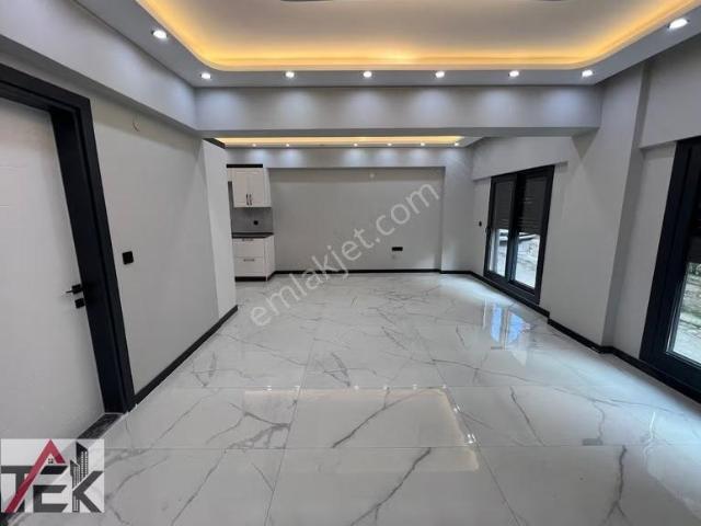 Bornova, İzmir içerisinde satılık Villa