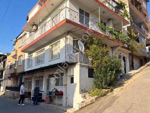 Vatan Mahallesi, Karabağlar içerisinde satılık Villa