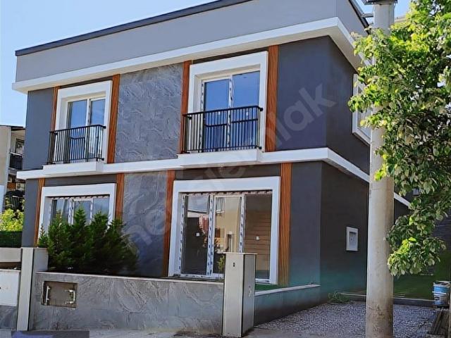 Bornova, İzmir içerisinde satılık Villa