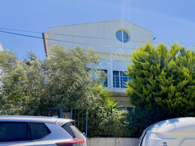 Urla, İzmir içerisinde kiralık Villa