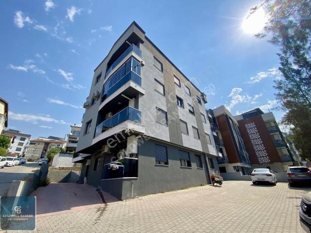 Bornova, İzmir içerisinde satılık mülk