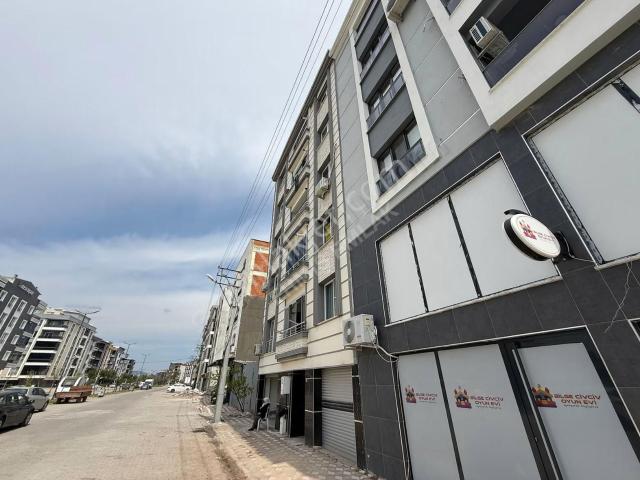 Akhisar, Manisa içerisinde satılık mülk
