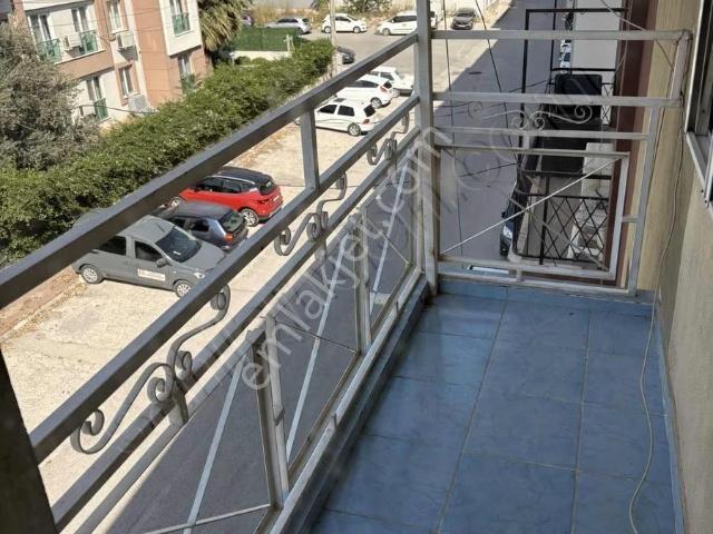 Buca, İzmir içerisinde kiralık mülk