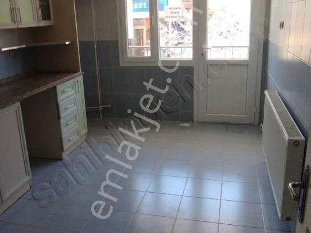 Akhisar, Manisa içerisinde kiralık mülk