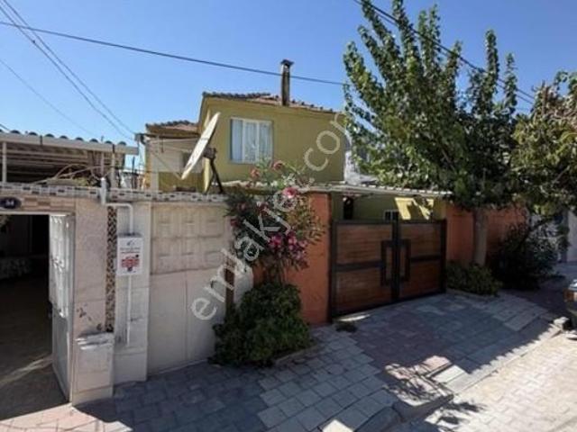Atatürk Mahallesi, Bergama içerisinde kiralık Villa