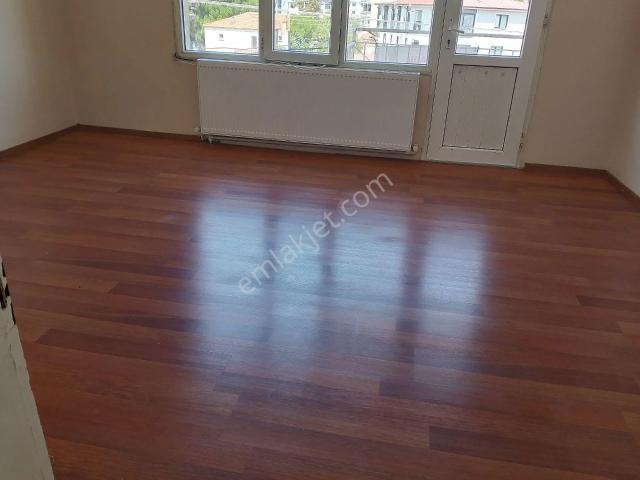 Bergama, İzmir içerisinde kiralık mülk