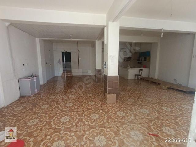 Buca, İzmir içerisinde satılık Dükkan
