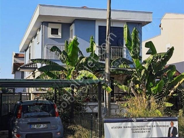 Urla, Atatürk Mahallesi içerisinde kiralık Villa