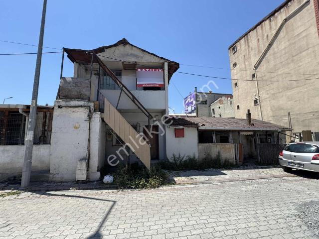 Küçükçekmece, İstanbul içerisinde satılık Bina