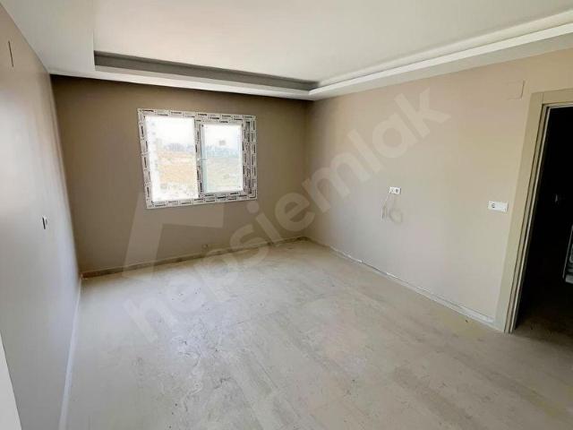 Kaleburcu, Tarsus içerisinde satılık mülk