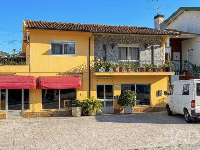 Vivenda venda em Cabeço de Perrães, Oliveira Do Bairro