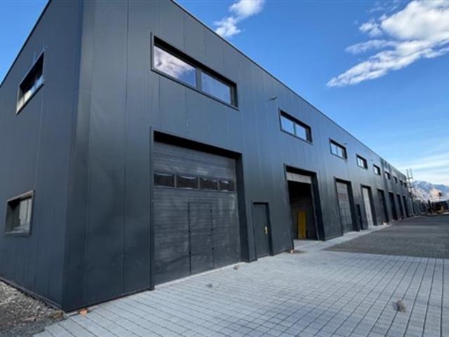 Büro mieten in Fully, Wallis