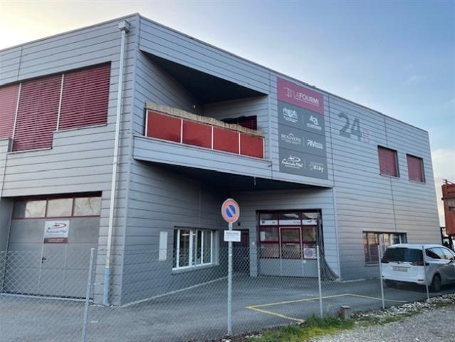 Büro mieten in Chavornay, Waadt