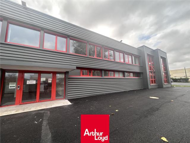 Local Commercial location à Mâcon