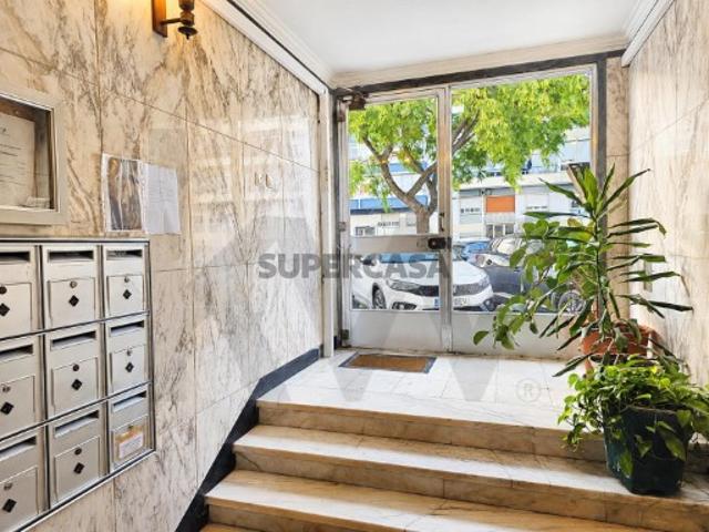 Casa venda em Bairro Olaio, Odivelas
