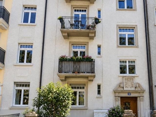 Atelier mieten in Einigen, Zürich
