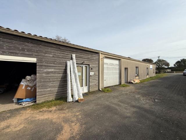 Maison vente à Fontenay-le-Comte, Xanton-chassenon
