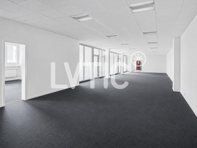 Büro mieten in Renens, Waadt