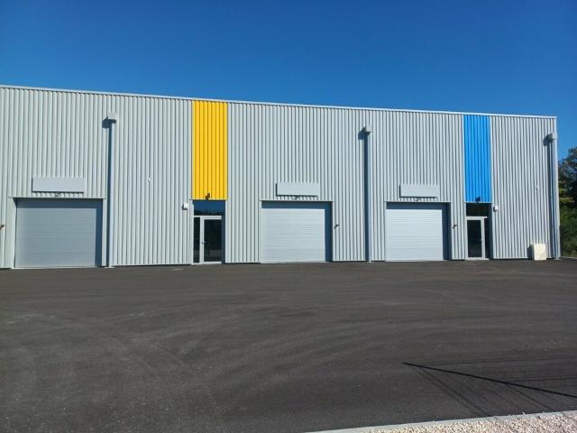 Local Commercial location à Privas, Bourg-saint-andéol