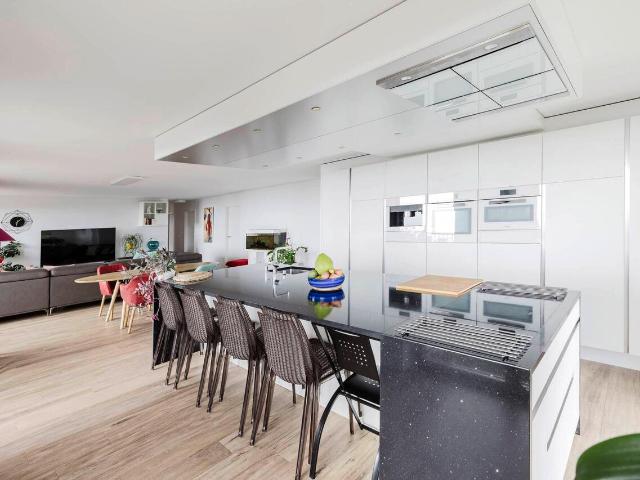 Wohnung kaufen in Neuenburg Ne, Neuenburg