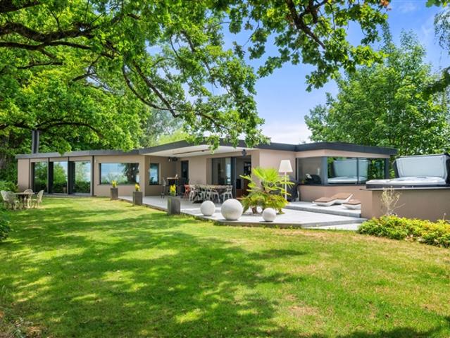 Einfamilienhaus kaufen in Cudrefin, Waadt