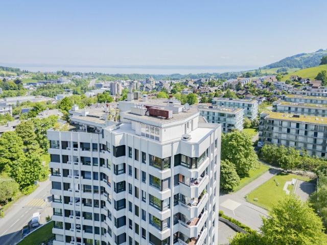 Attikawohnung kaufen in Schwarzenbach (SG), St. Gallen