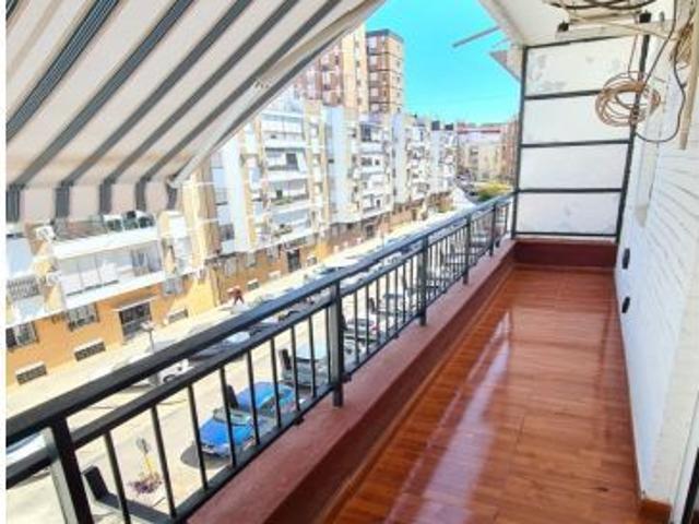 Piso en alquiler en San Pablo-Santa Justa, Sevilla