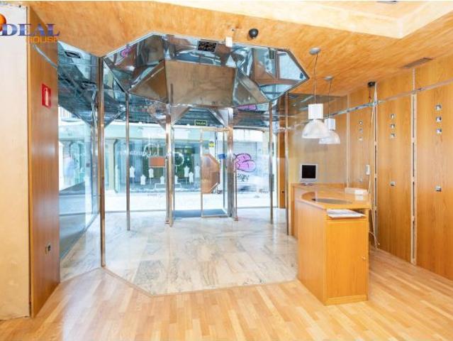 Local Comercial en venta en La Granada, Centro - Sagrario