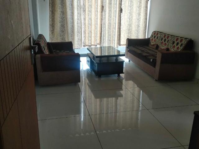 Flat for rent in Ahmadabad, Gujarat