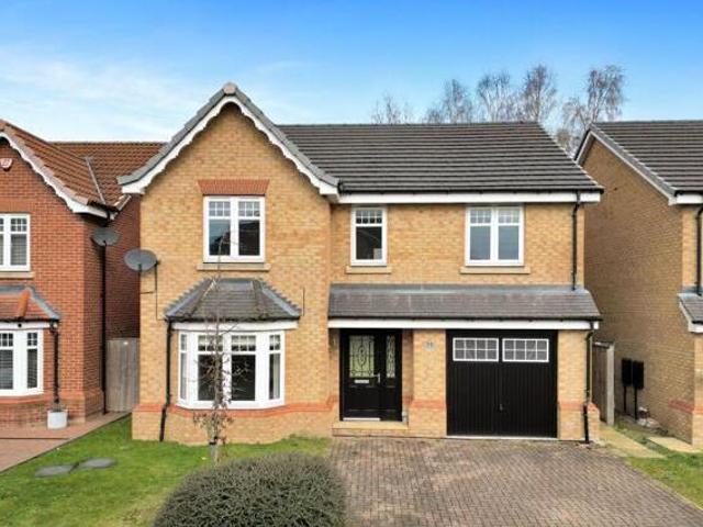 House for sale in Edenthorpe, South Yorkshire