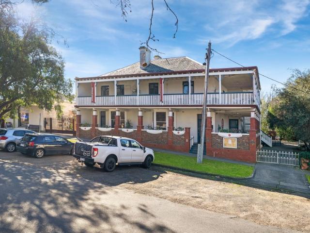 Townhouse for sale in Queenscliff, Victoria