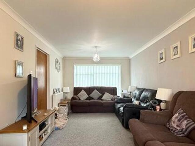 House for sale in Spring Vale, Hampshire