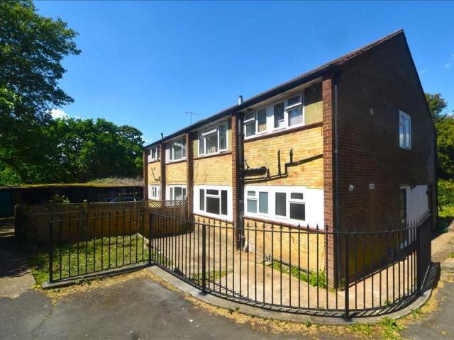 House for rent in Harrow On The Hill, Greater London