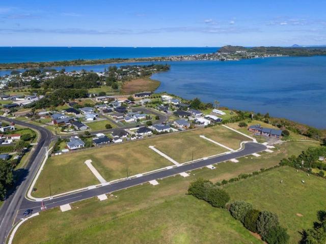 House for sale in Athenree, Bay Of Plenty