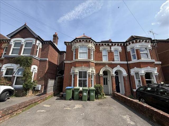 Apartment for rent in St James, Southampton