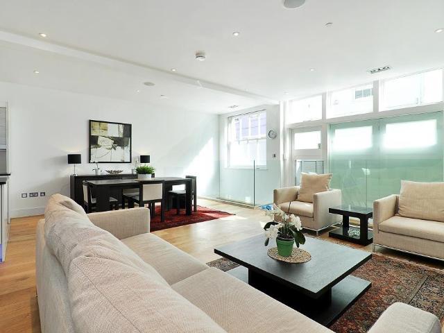 House for rent in South Kensington, Greater London