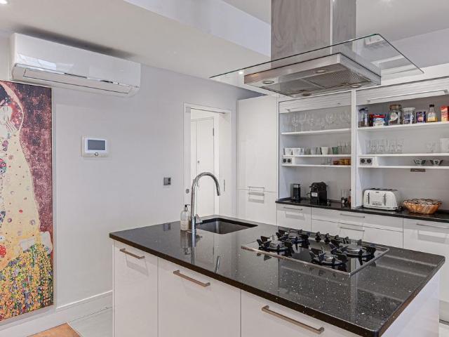House for rent in South Kensington, Greater London