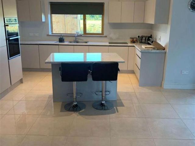 House to rent in Brideswell, Connacht