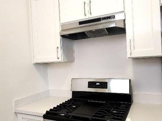 Apartment for rent in Oakland, California