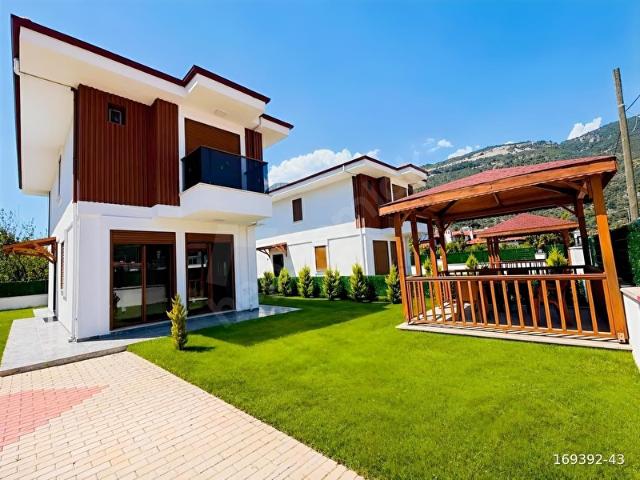 Gökova, Ula içerisinde satılık Villa