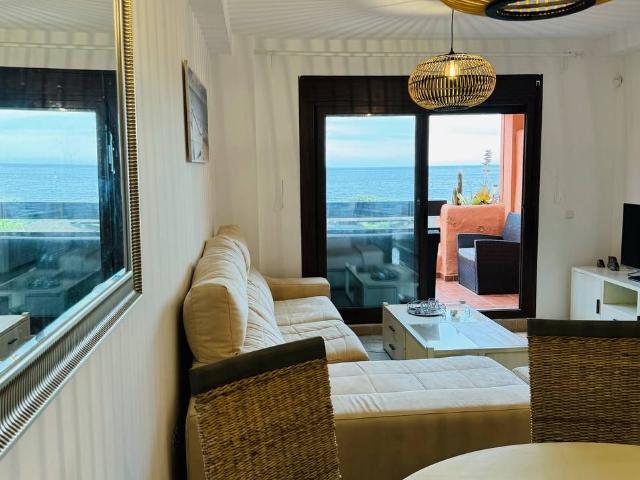 Apartamento en alquiler en Estepona, Barriada Blas Infante