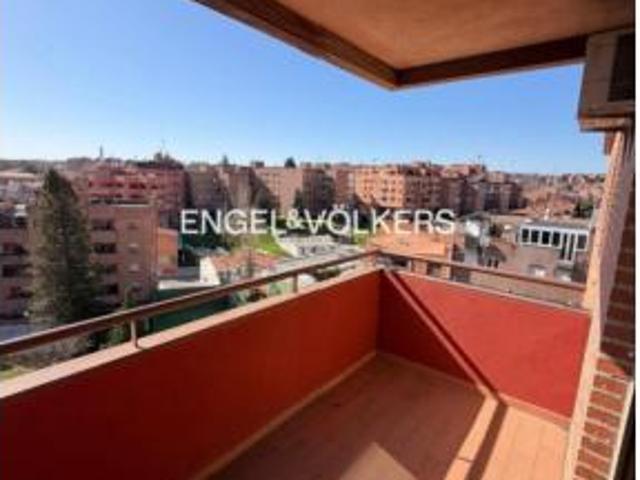 Ático en alquiler en Valdelasfuentes, Alcobendas