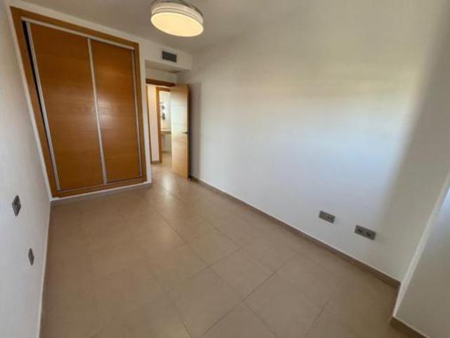 Ático en alquiler en Alacant / Alicante