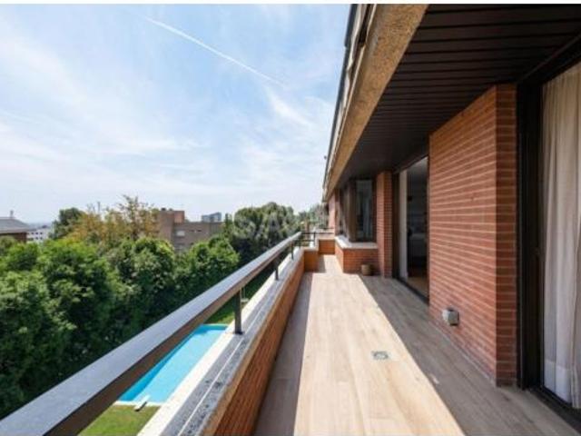 Ático en alquiler en les Corts, Barcelonès
