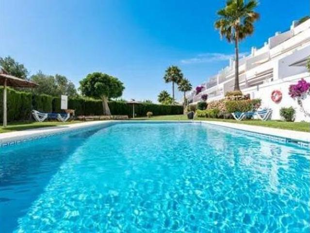 Ático en alquiler en Artola, Costa del Sol Occidental
